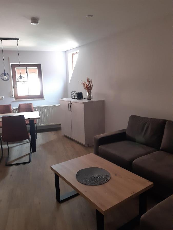Weingut Engelhardt Apartment Rottingen ภายนอก รูปภาพ